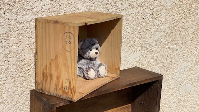 Vintage oak geometric drawer floor