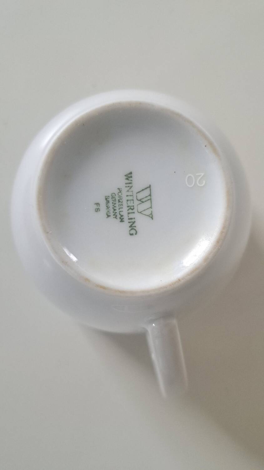 Set of 2 Winterling mugs