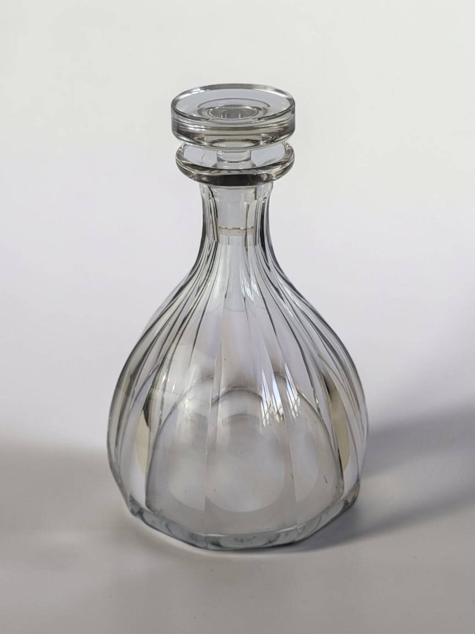 Carafe à liqueur en cristal de Baccarat