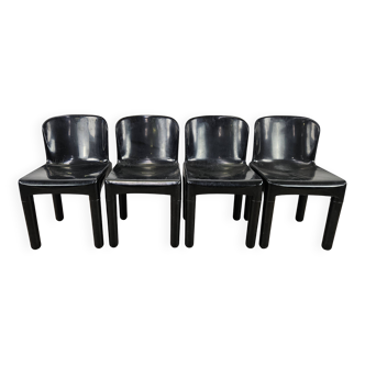 Quatre chaises vintage en plastique noir des années 70
