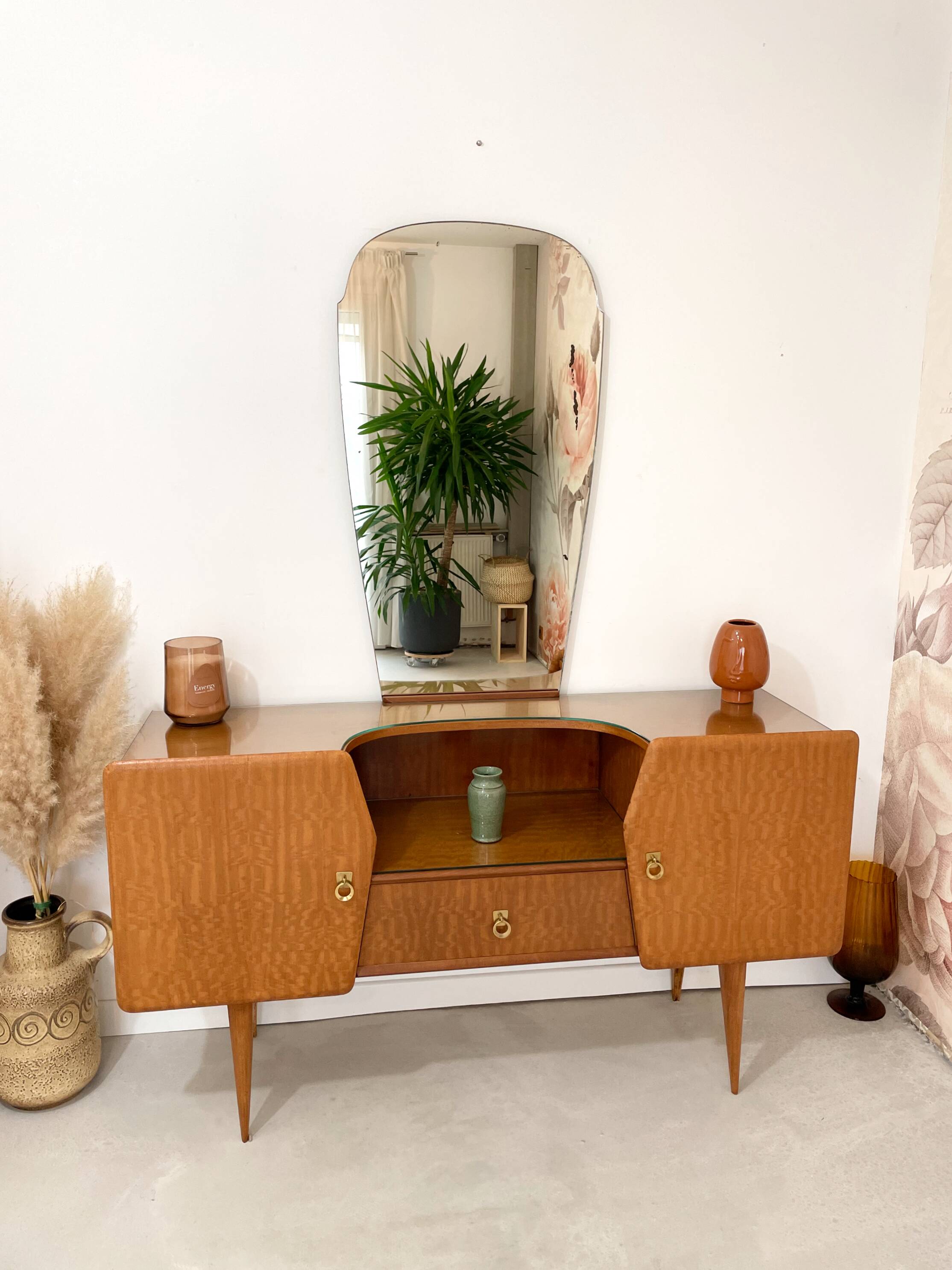 Enfilade - 1950s/60s
