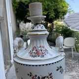 Important Paris porcelain lamp base
