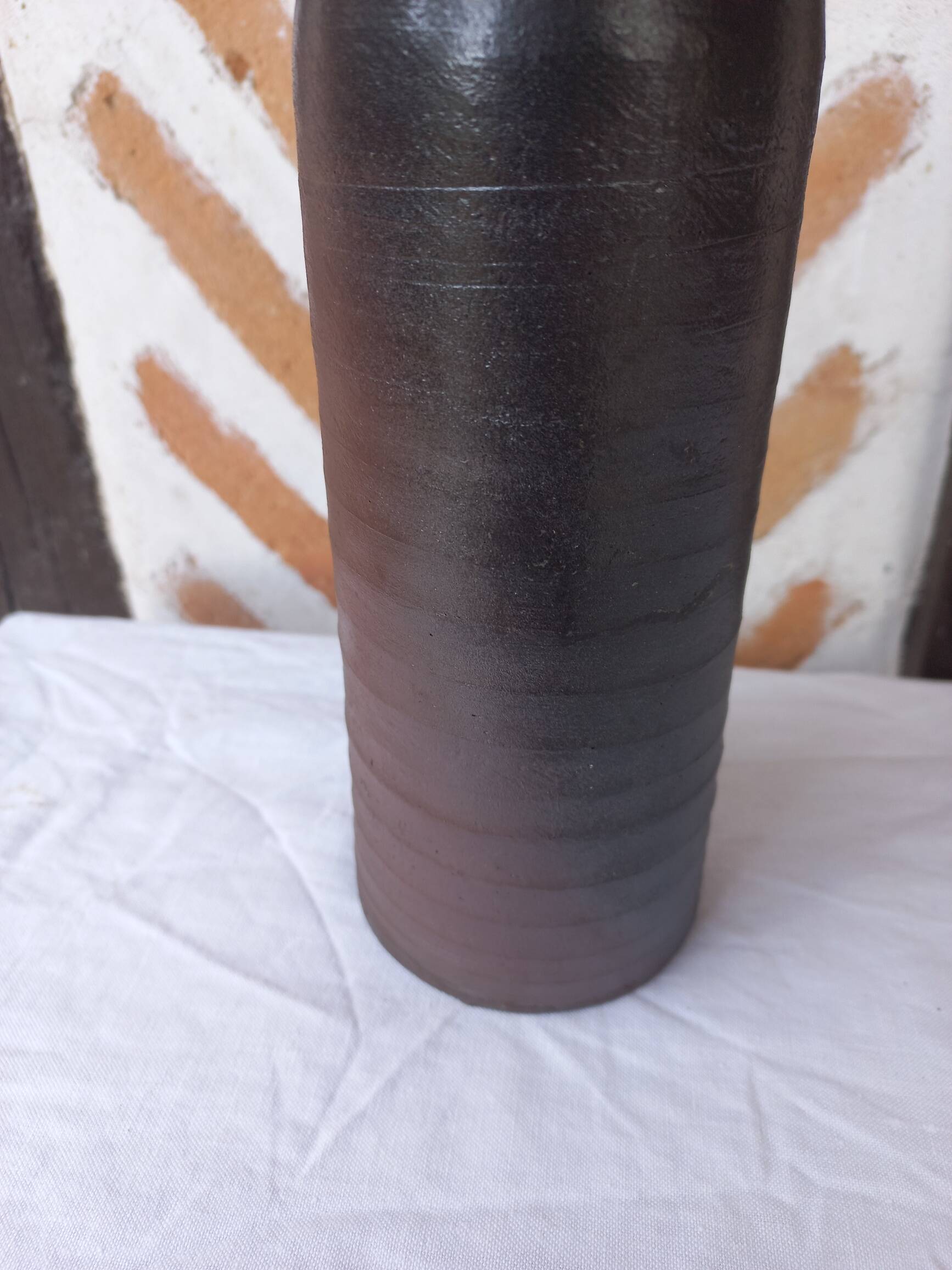 Anthracite brown vase bottle