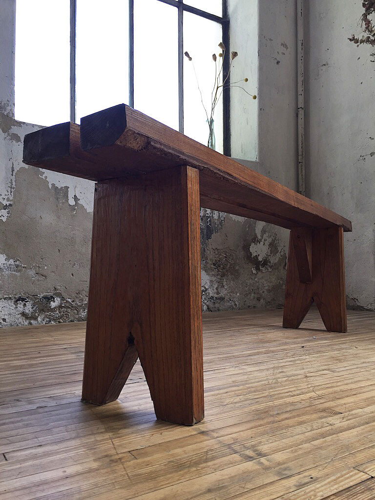 Artisanal pine bench
