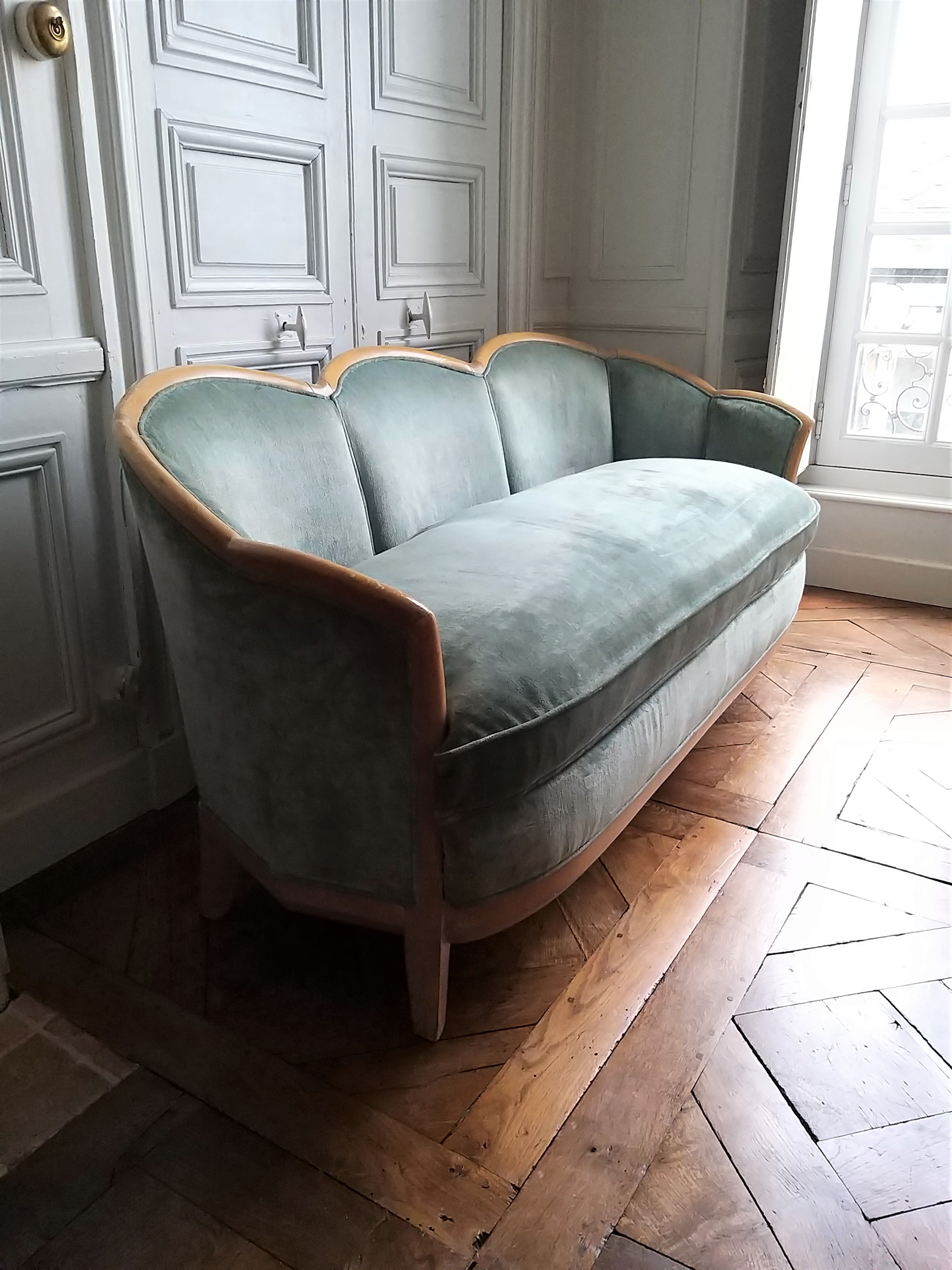 Vintage Art Deco style sofa design Rosello in Paris