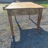 Farm table