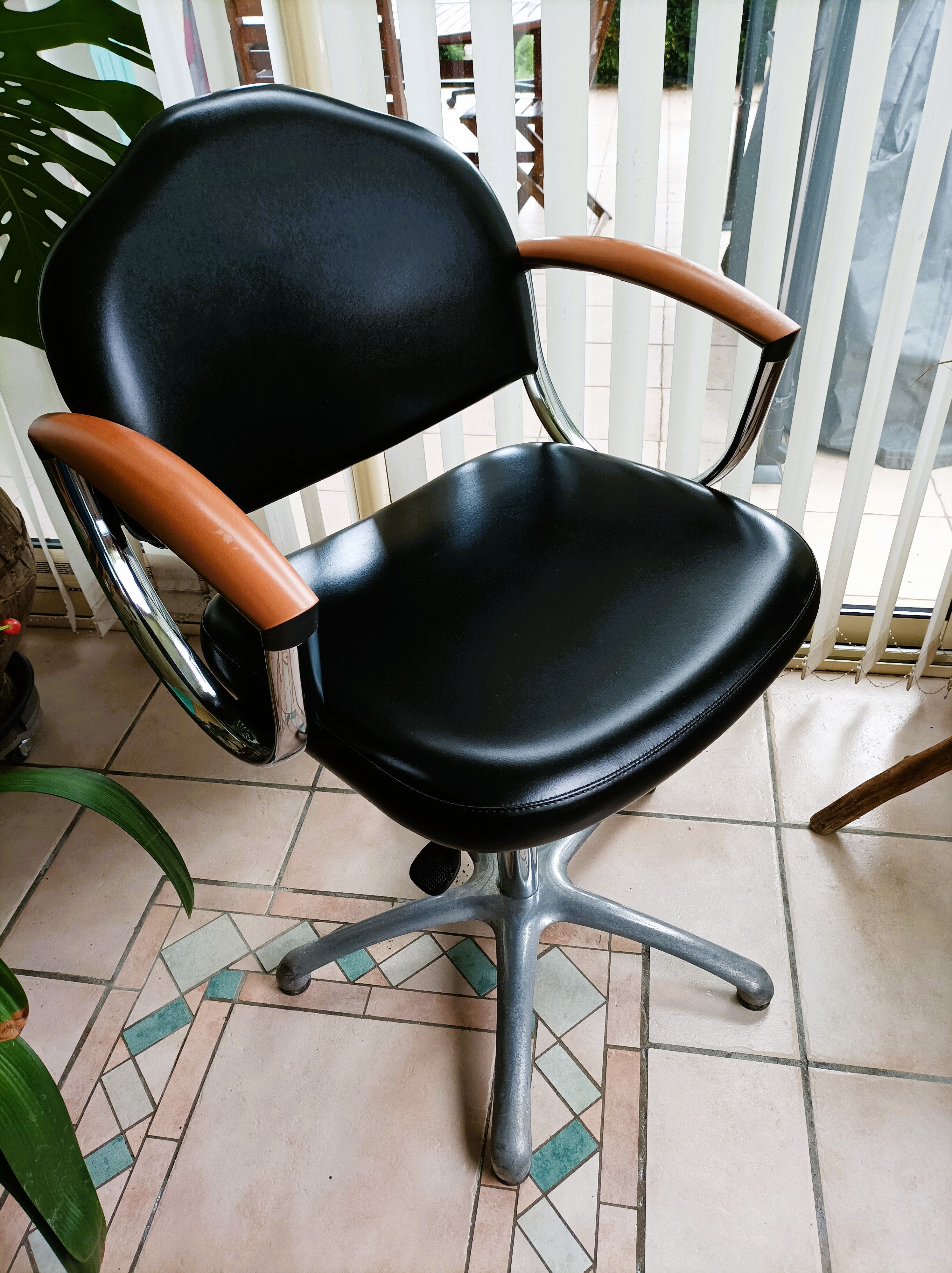 Adjustable armchair 70s