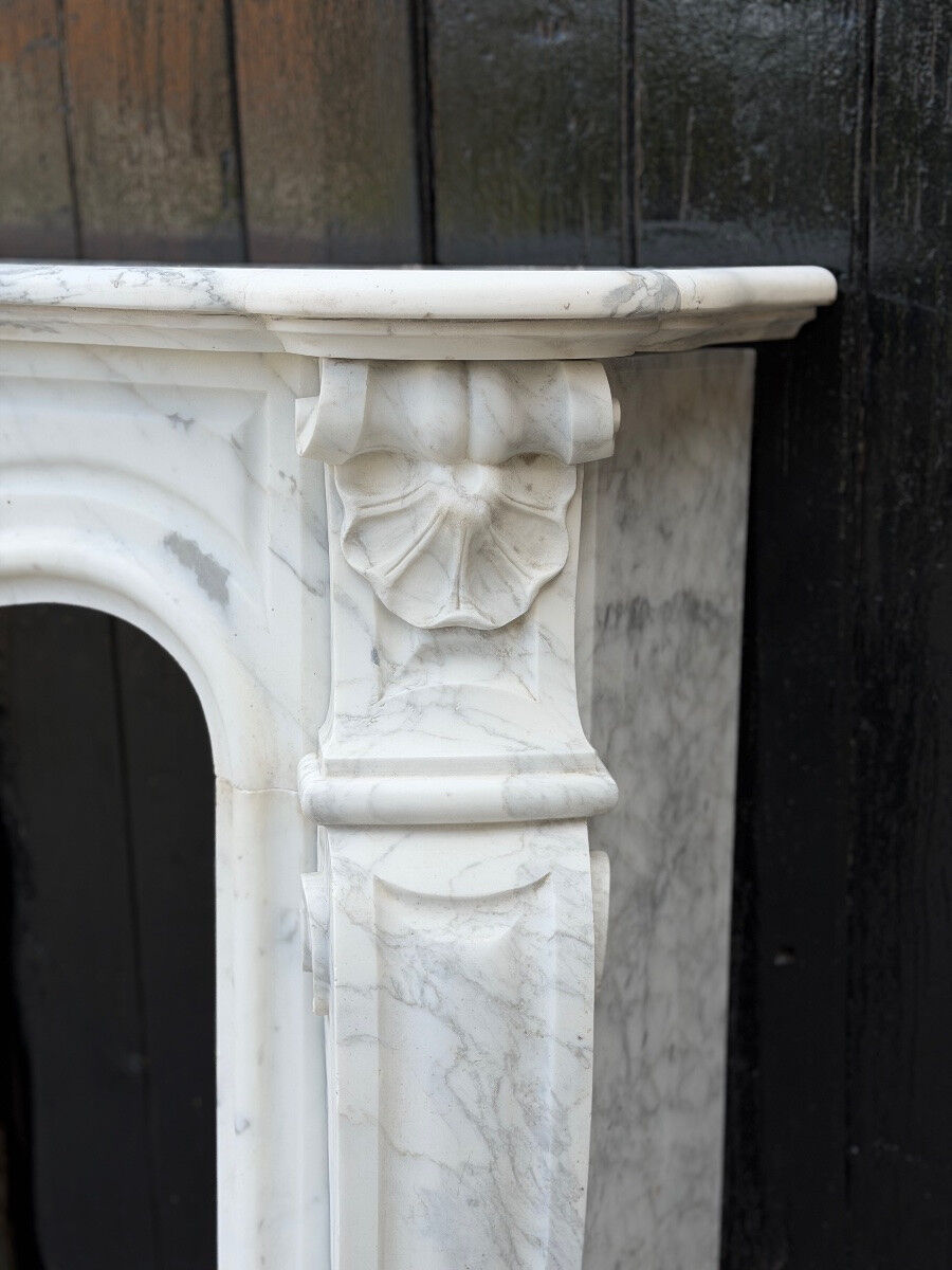Louis XV style fireplace in Arabescato Carrara marble, circa 1880.