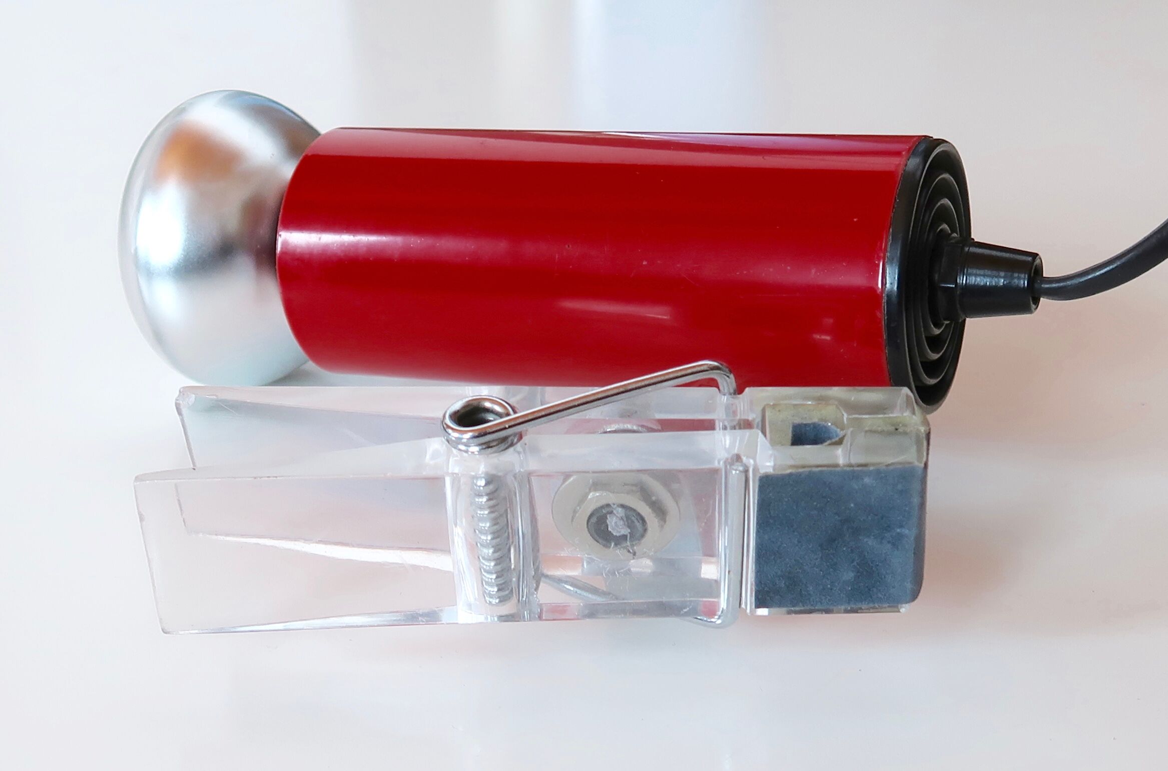 Targetti Sankey red clip-on spotlight, 1970s