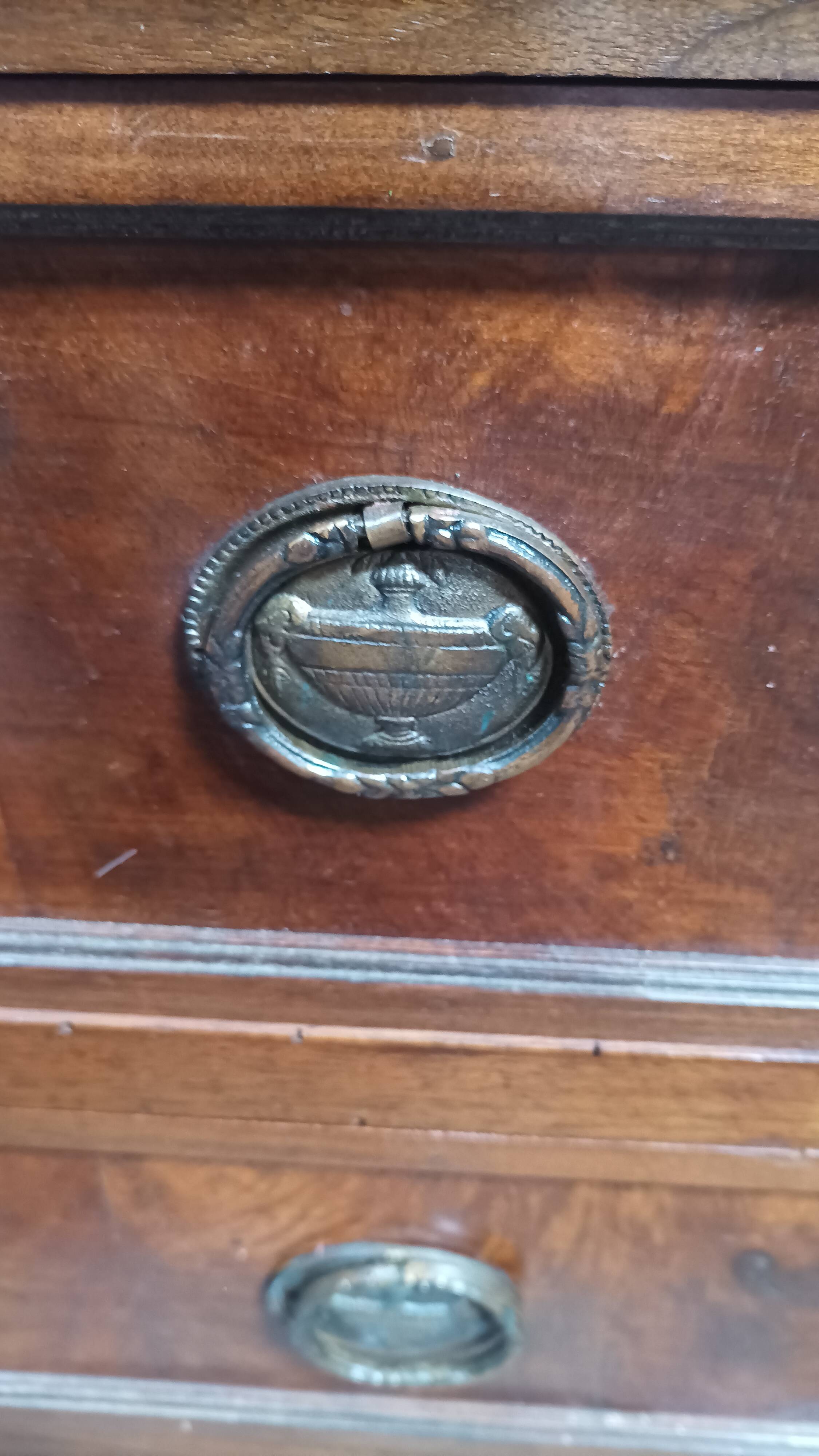 Commode Louis XVI en acajou