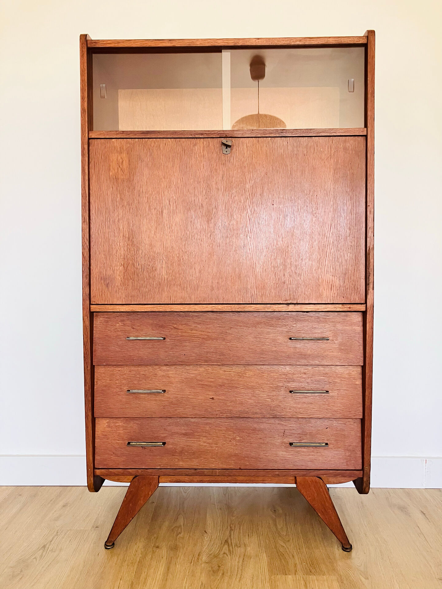 Secretary from the 70s