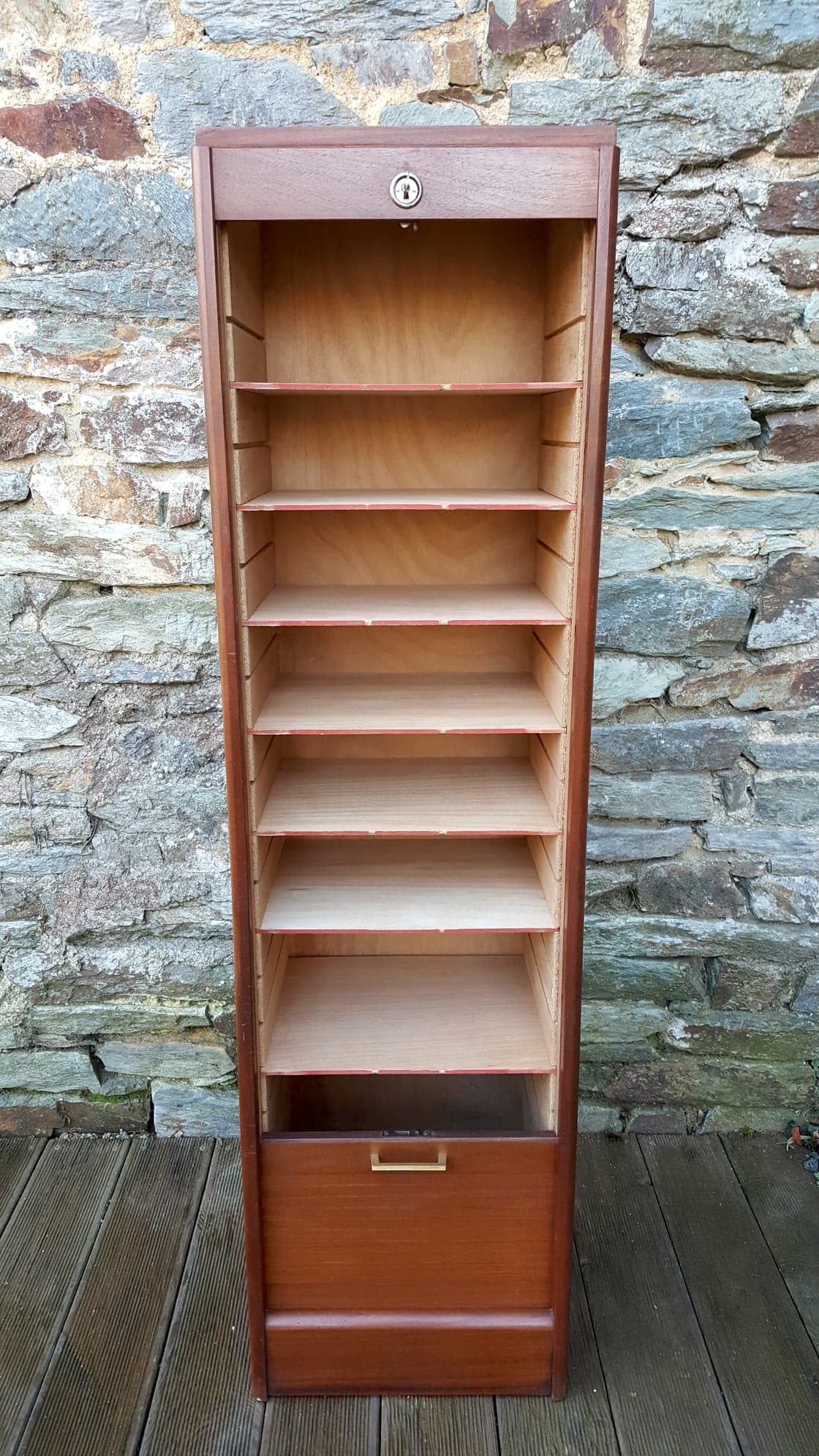 Wooden curtain binder