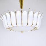 Grand chandelier Rupert Nikoll 27" mid-century brass with leaves, Austria, 1950.