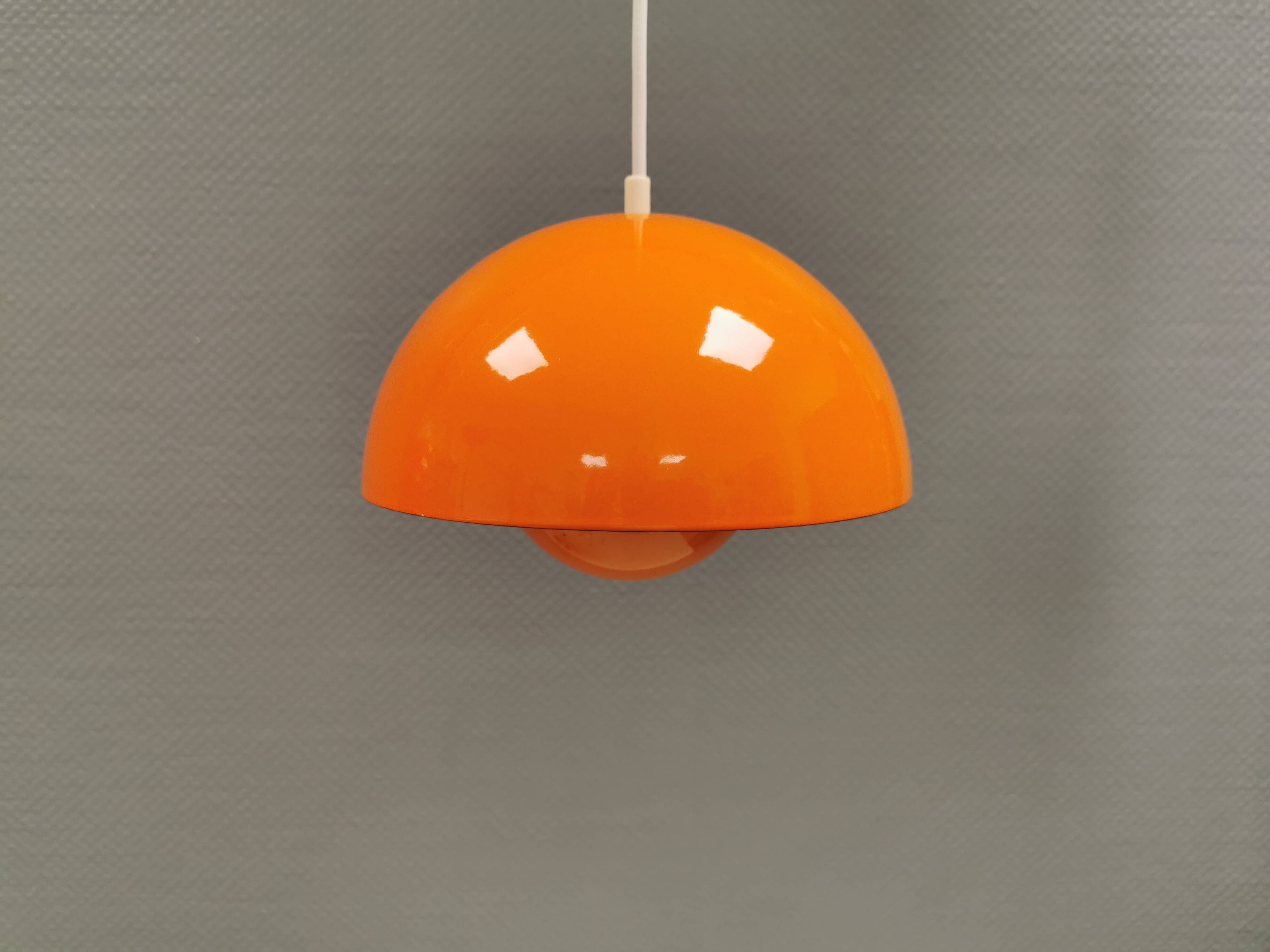 One of the original Flowerpot vp1 enamel lamps, designed by Verner Panton.