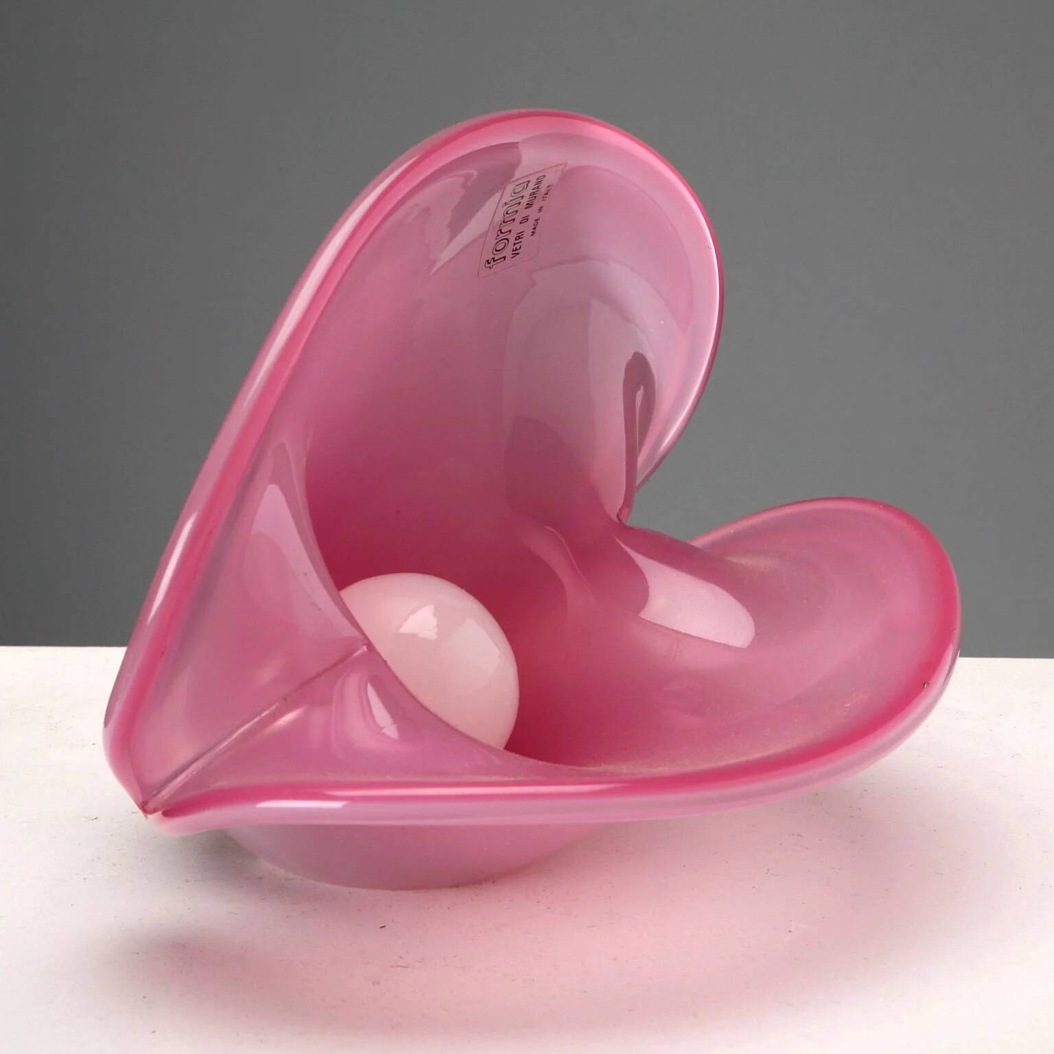 Vintage Murano glass shell from Formia, Italy, 1970s.
