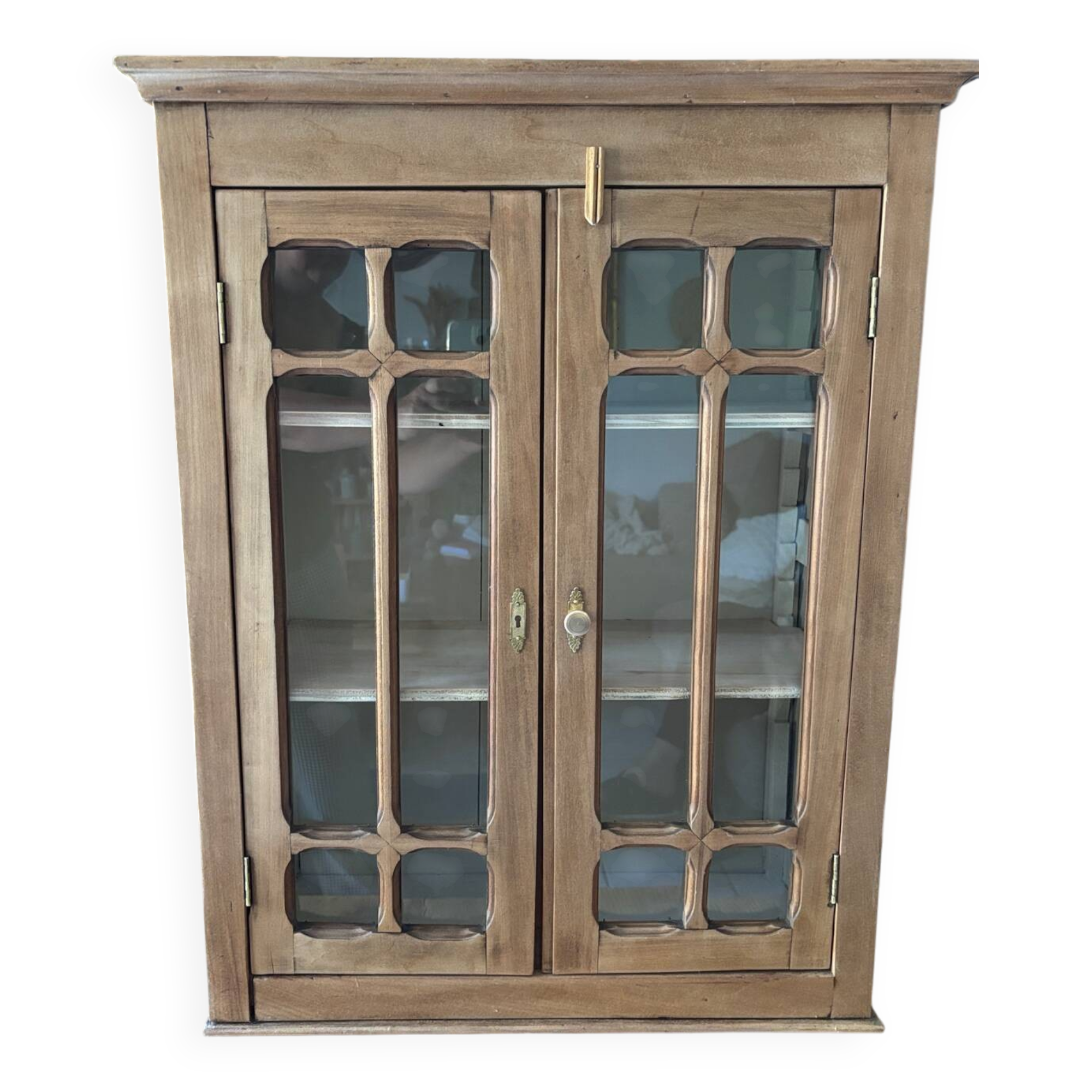 Small Parisian display case in raw wood