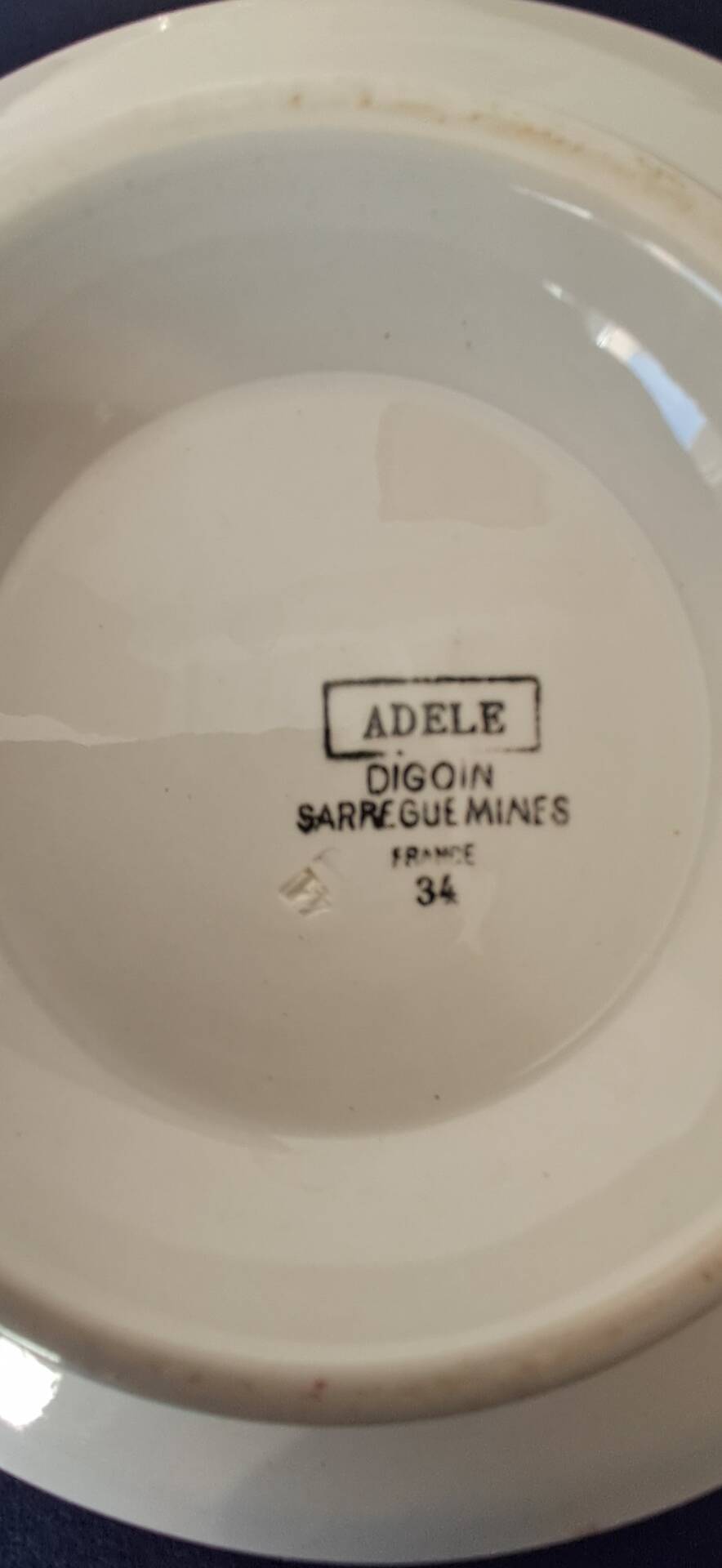 2 cake stands. Adèle model from Digoin Sarreguemines. Year.