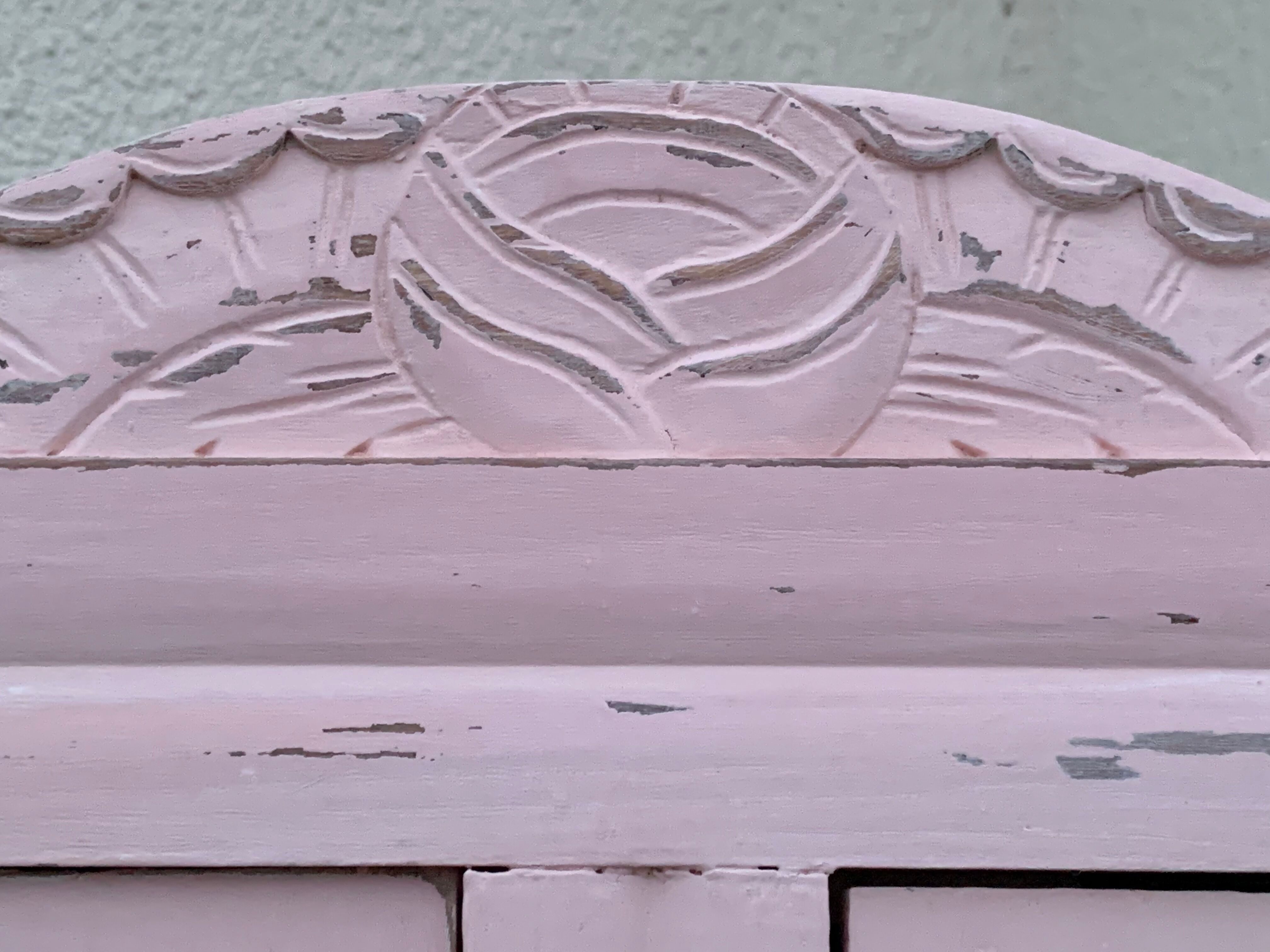 Parisian hotel wardrobe 1930
