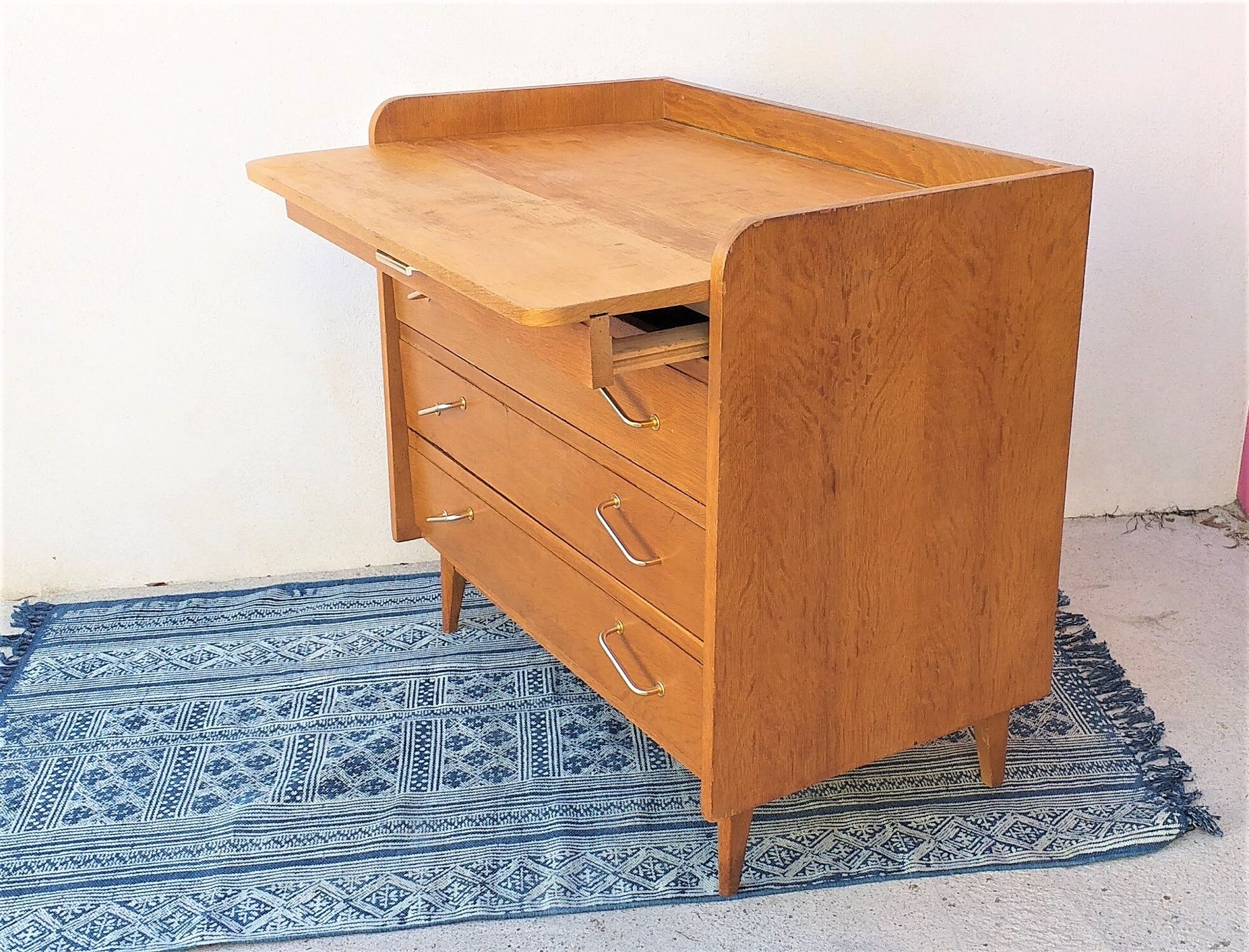 Vintage scandinavian 50's dresser