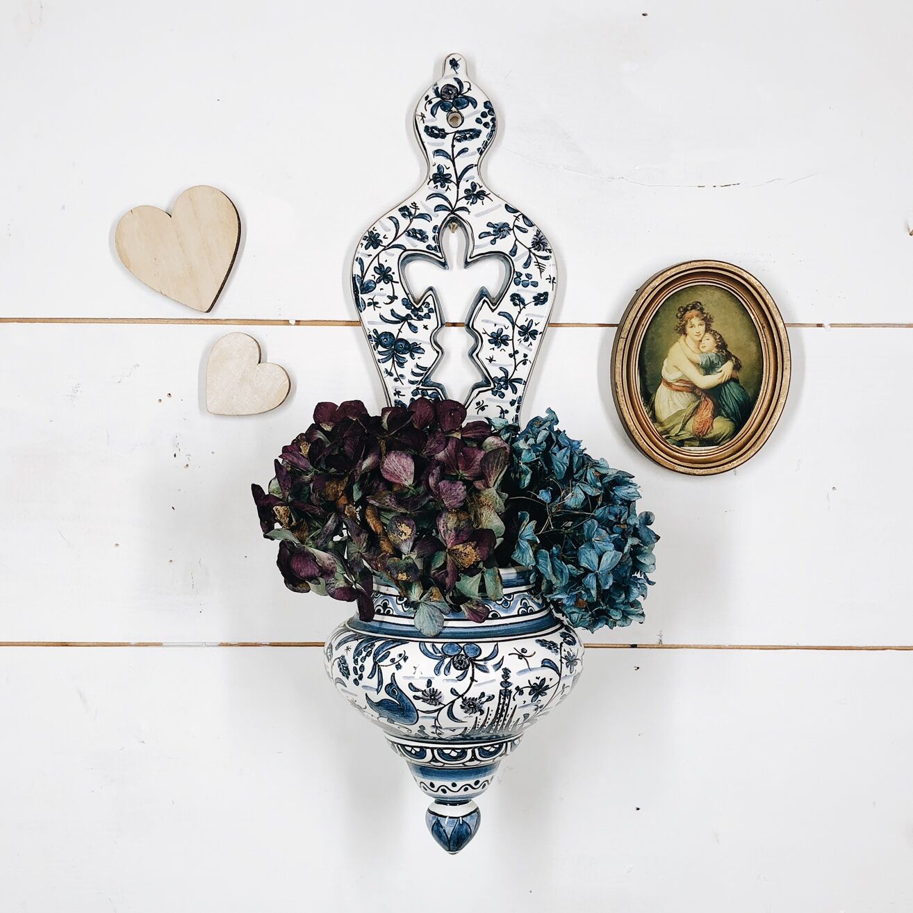 Earthenware font "Estrela de Conimbriga" Portugal