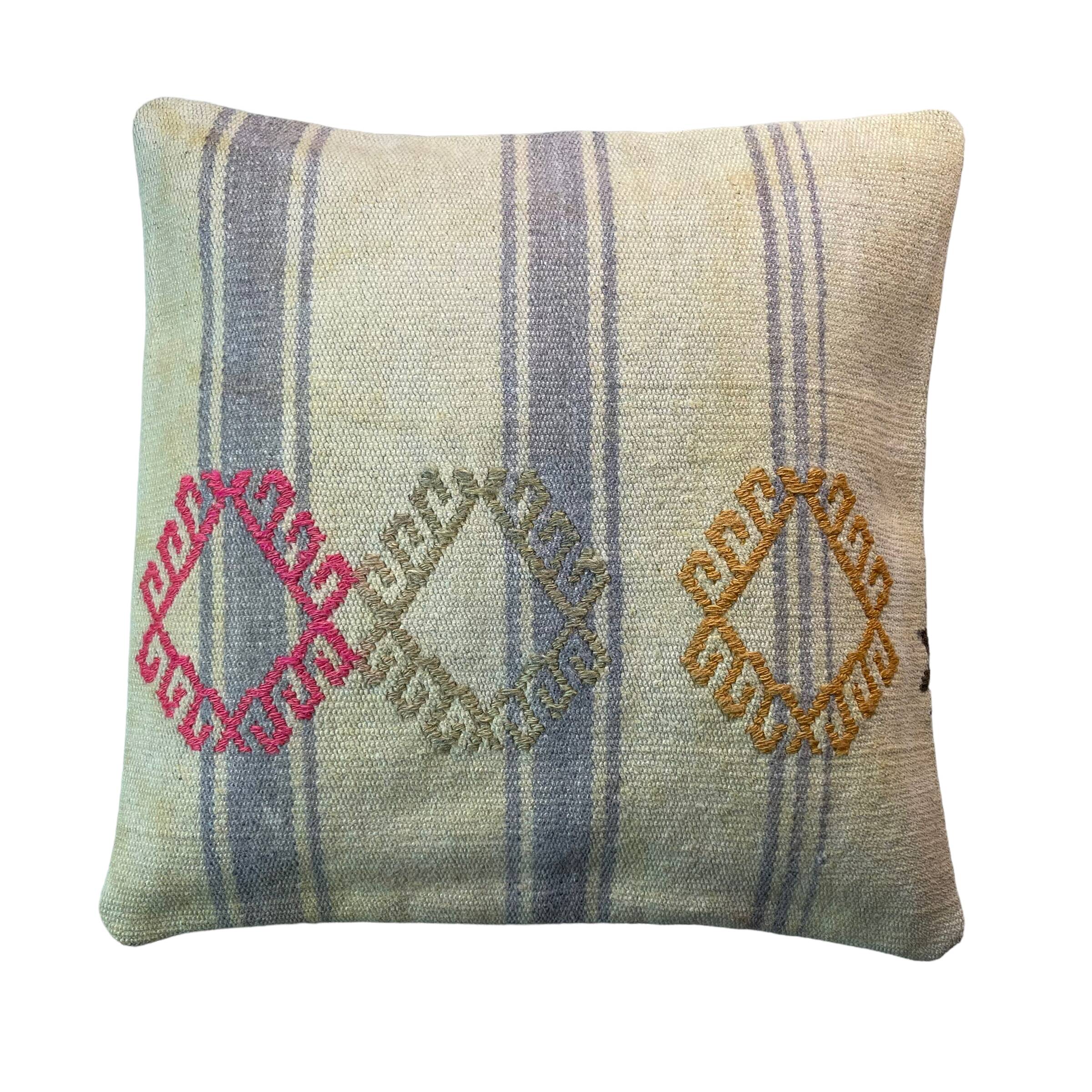Vintage turkish kilim cushion cover , 40 x 40 cm