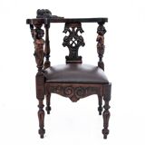 Fauteuil d'angle ancien, Europe occidentale, vers 1900.
