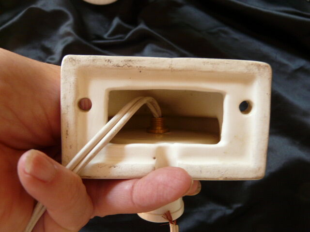 Porcelain and opaline art deco wall lamp
