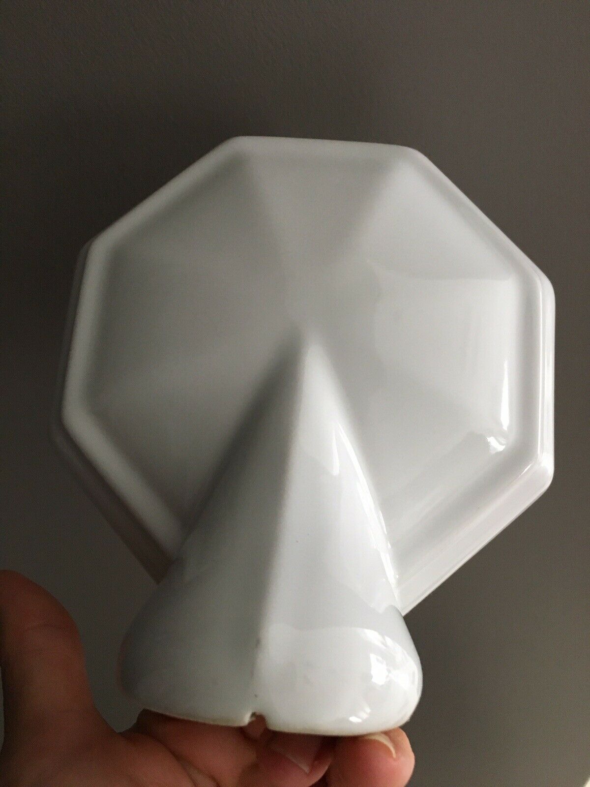 Lot of 3 appliques in white faience