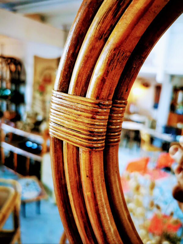 Round rattan mirror
