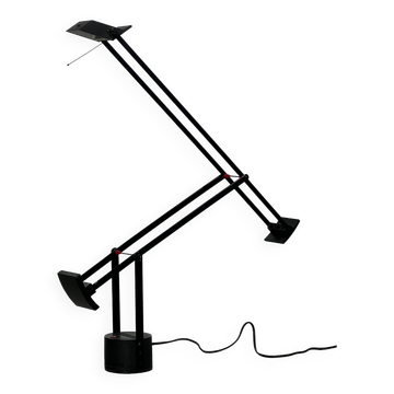 Lampe de bureau Tizio par Richard Sapper pour Artemide Italie années 70