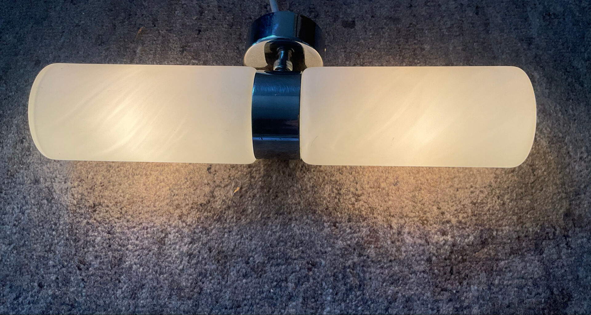 Wall light design in opaline and chrome metal