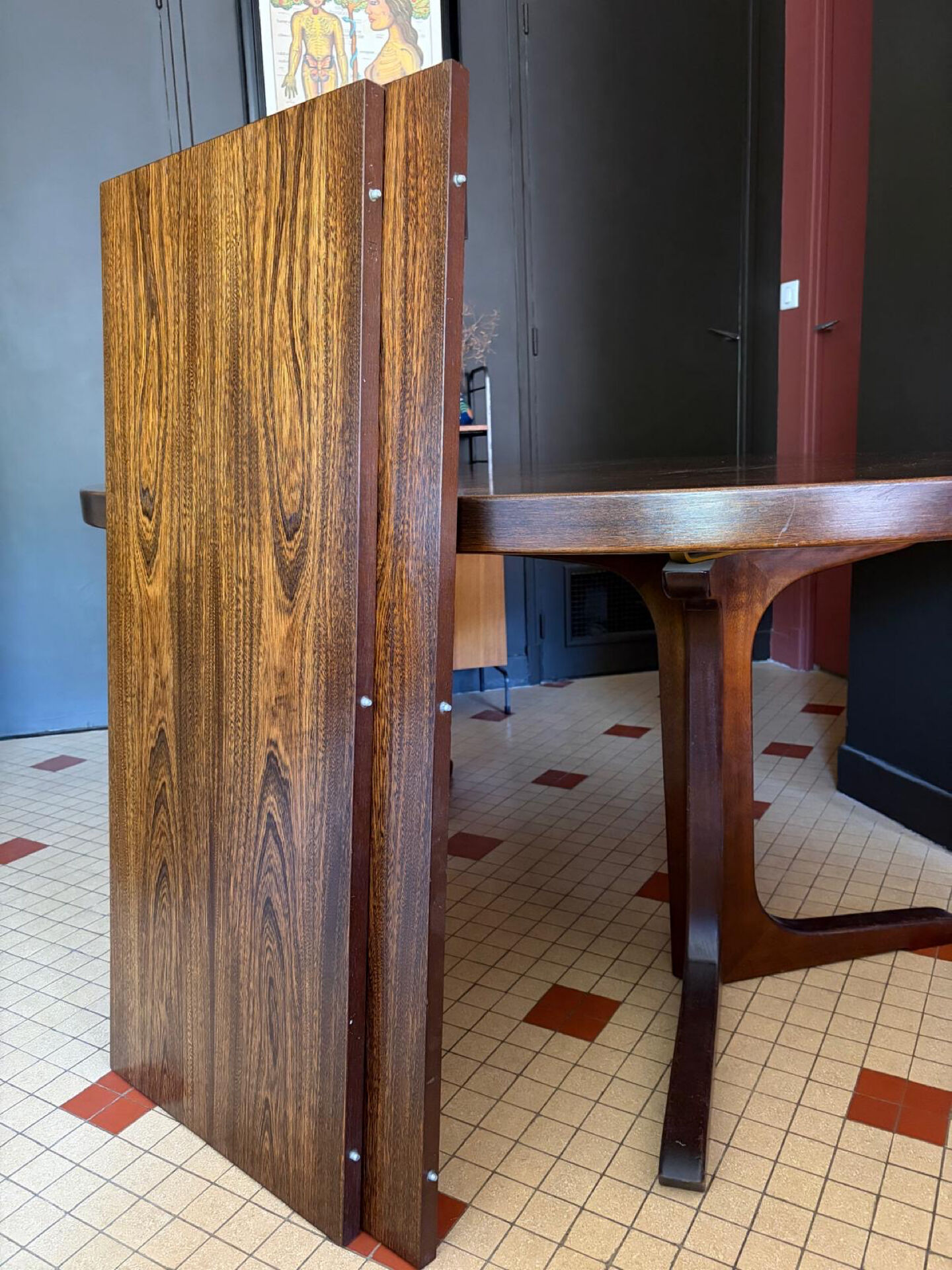 Baumann table with two extensions