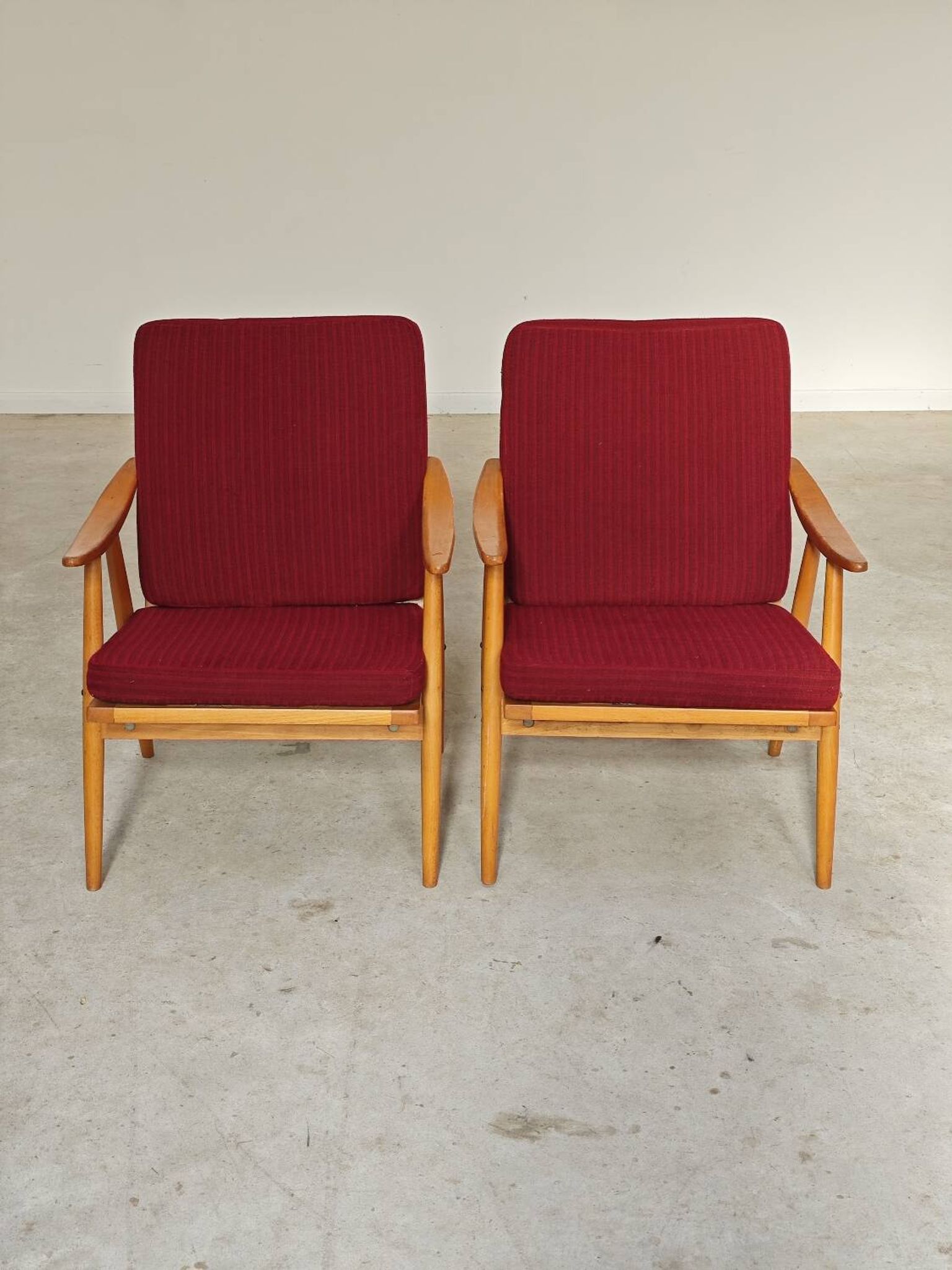 Pair of Boomerang armchairs Antonin Suman TON Thonet 1960
