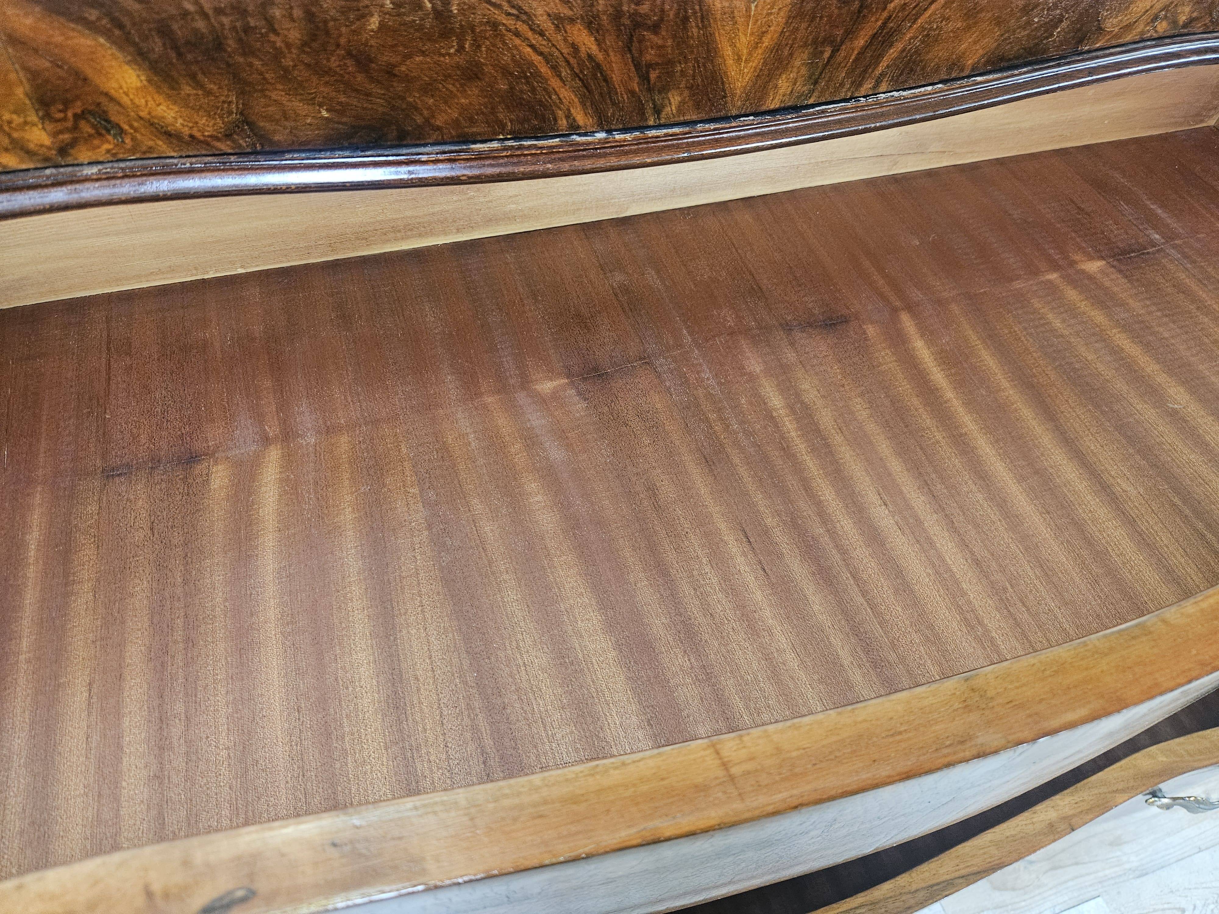 Chippendale chest of drawers in walnut burl, 1940s