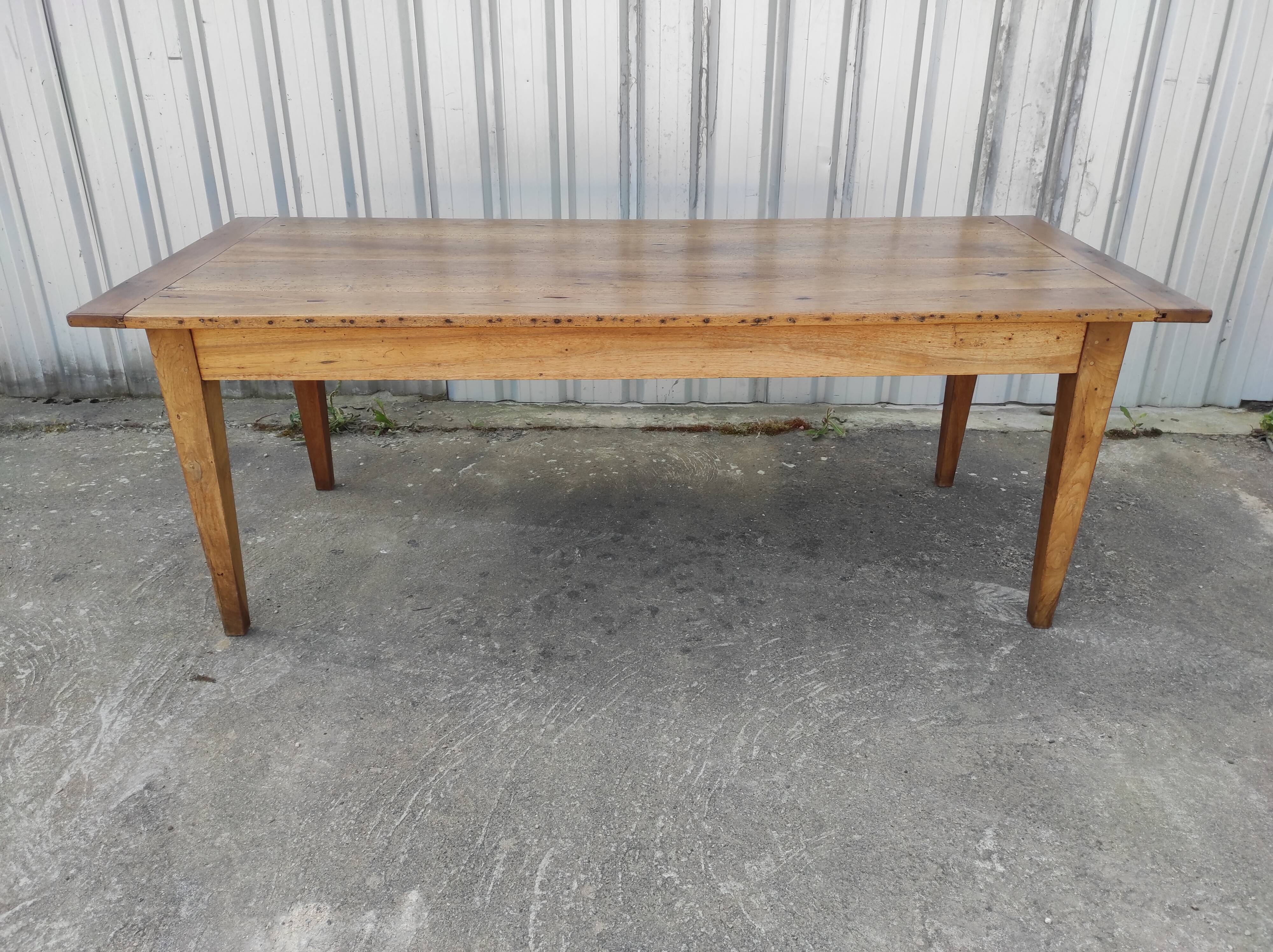 Farmhouse table in blond walnut 200 cm