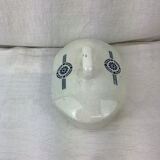 Anti-artisanal soap holder