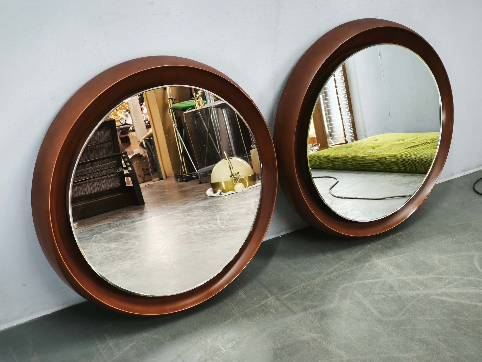 Pair of Italian Space Age Illuminated Round Mirrors, 1970s