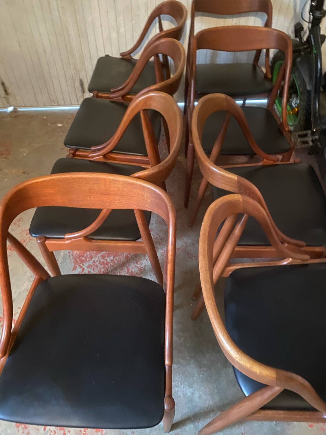 8 Johannes Andersen model 16 chairs for Uldum Denmark