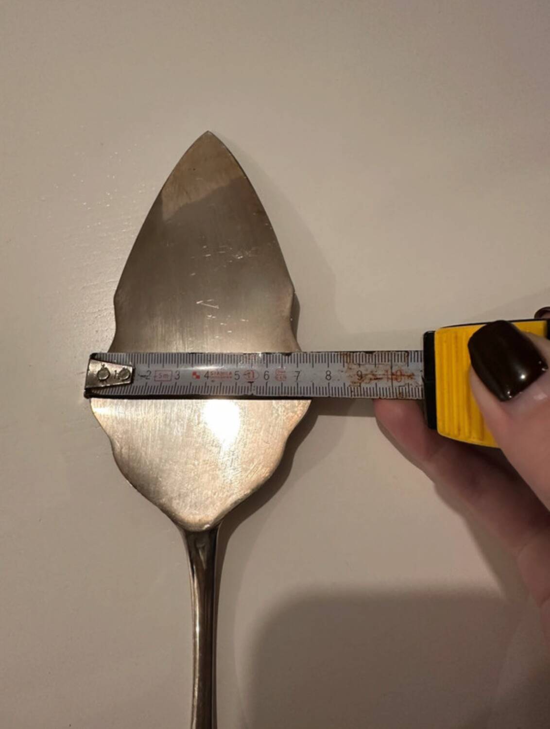 Metal pie server - Perfect condition