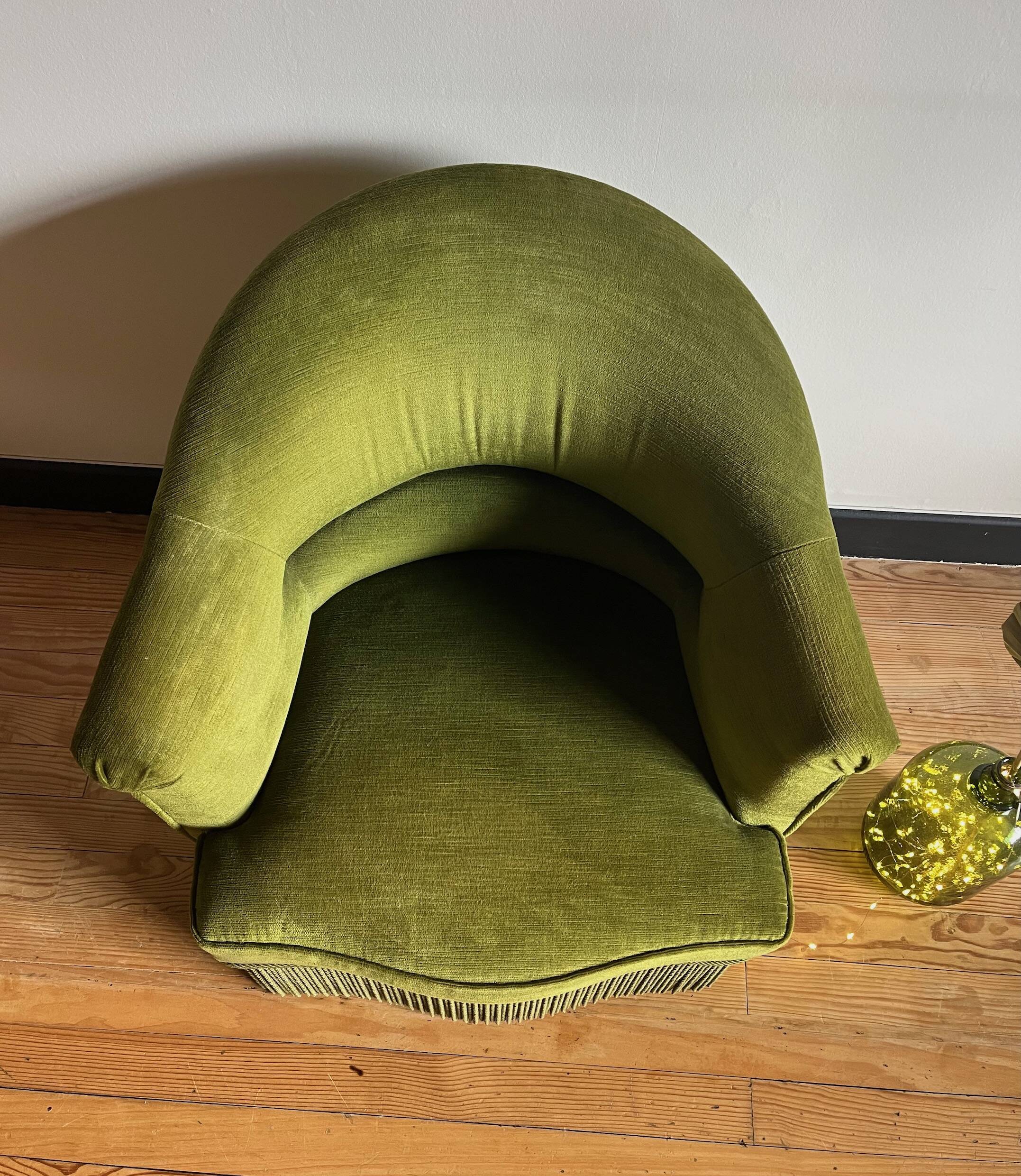 Hector toad armchair