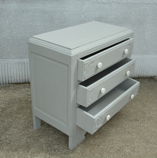 Art Deco dresser