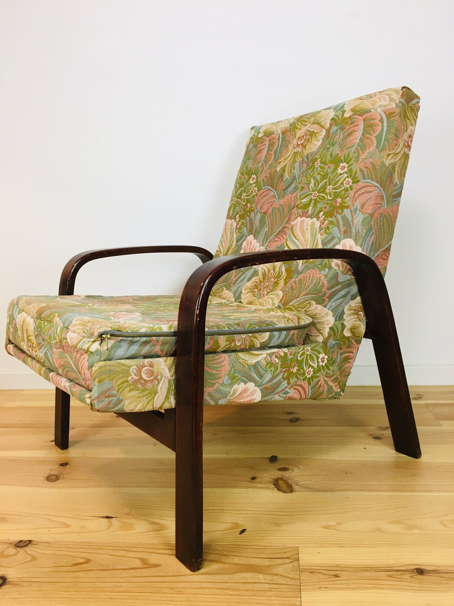 ARP Steiner "1005" chair, by Guariche, Motte and Mortier, 1960s, bowwood