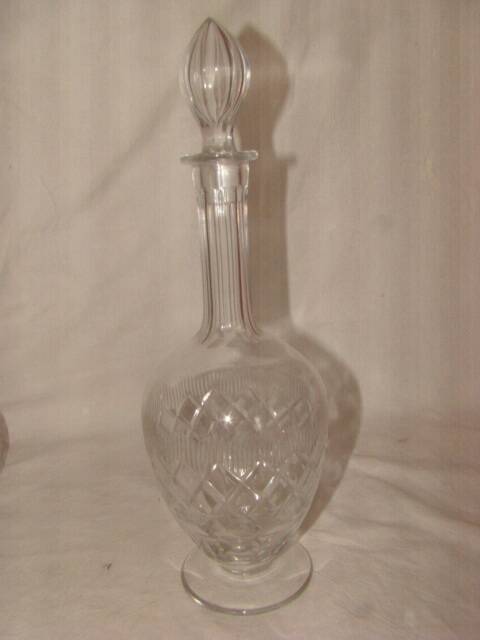 cut crystal wine carafe with a foot from "Lorraine", early 20th century