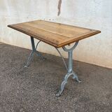 Bistro table stone font worker