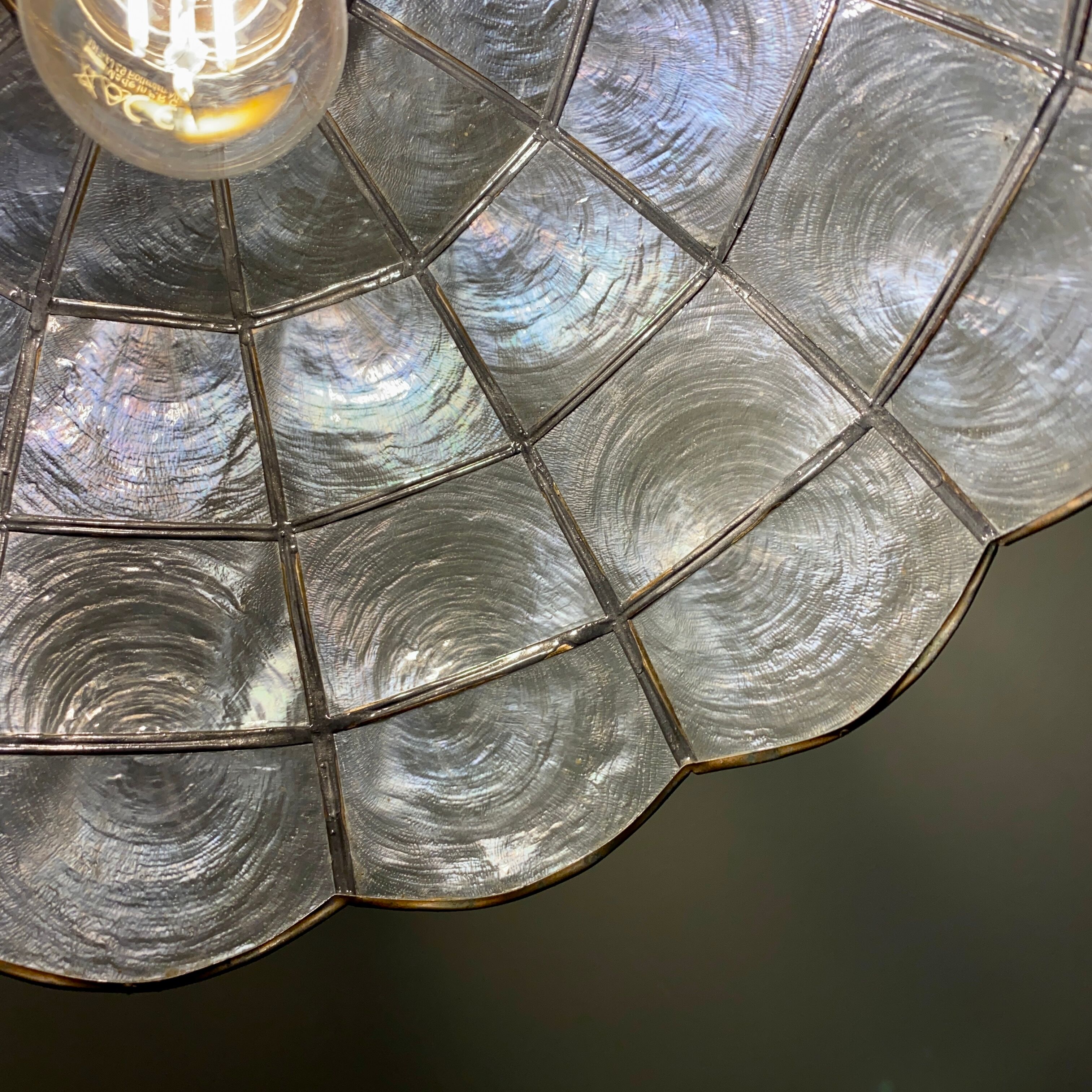 Vintage lampshade in mother-of-pearl and brass