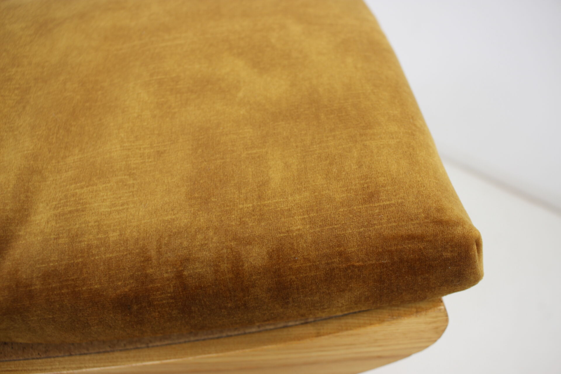 Mid-Century Wooden Stool or Footstool/Uluv, 1960s, Czechoslovakia Status, Submit