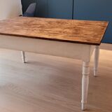 Farmhouse table