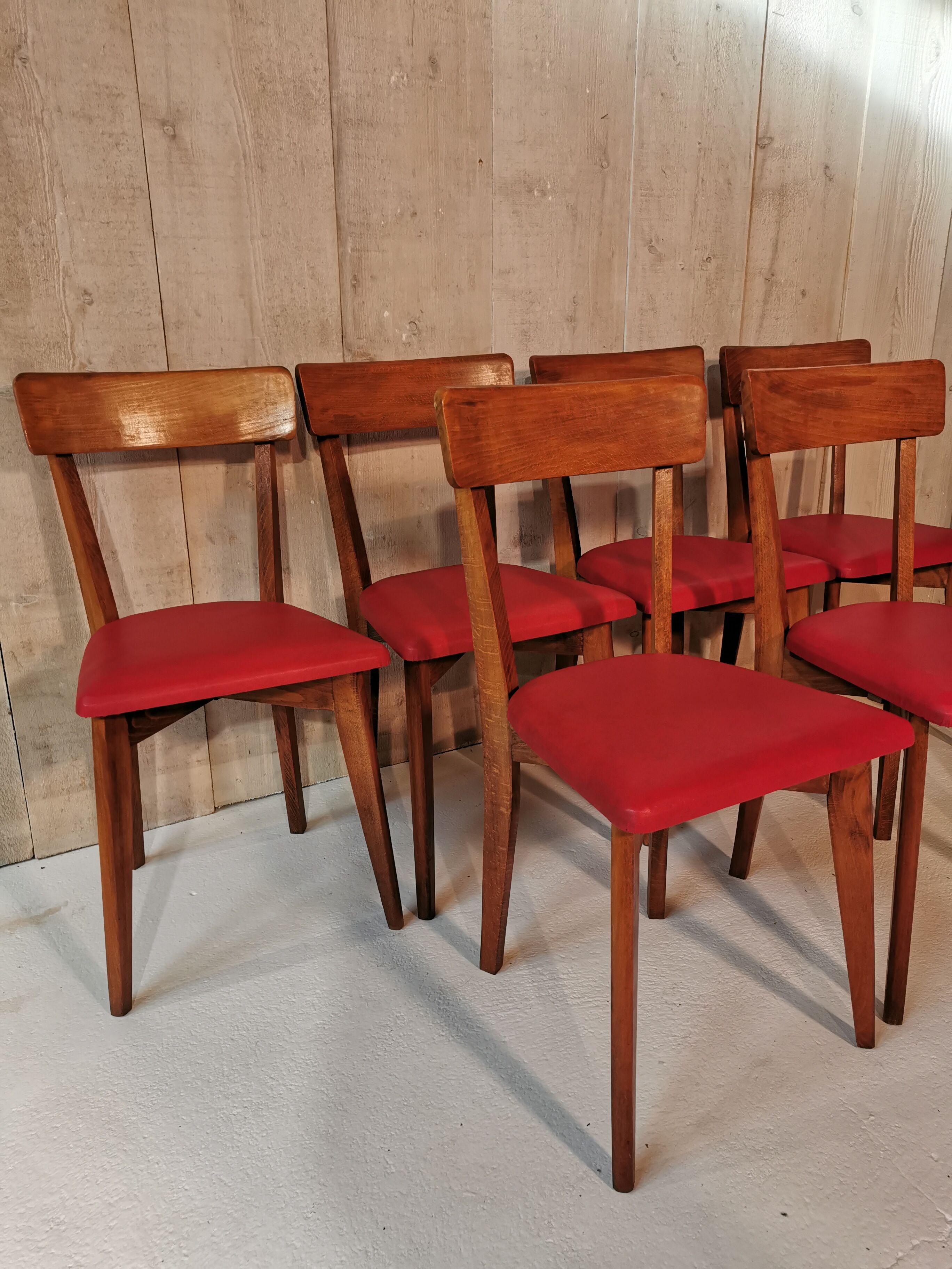 6 bistro chairs