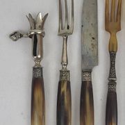 Art Deco serving cutlery with horn handle