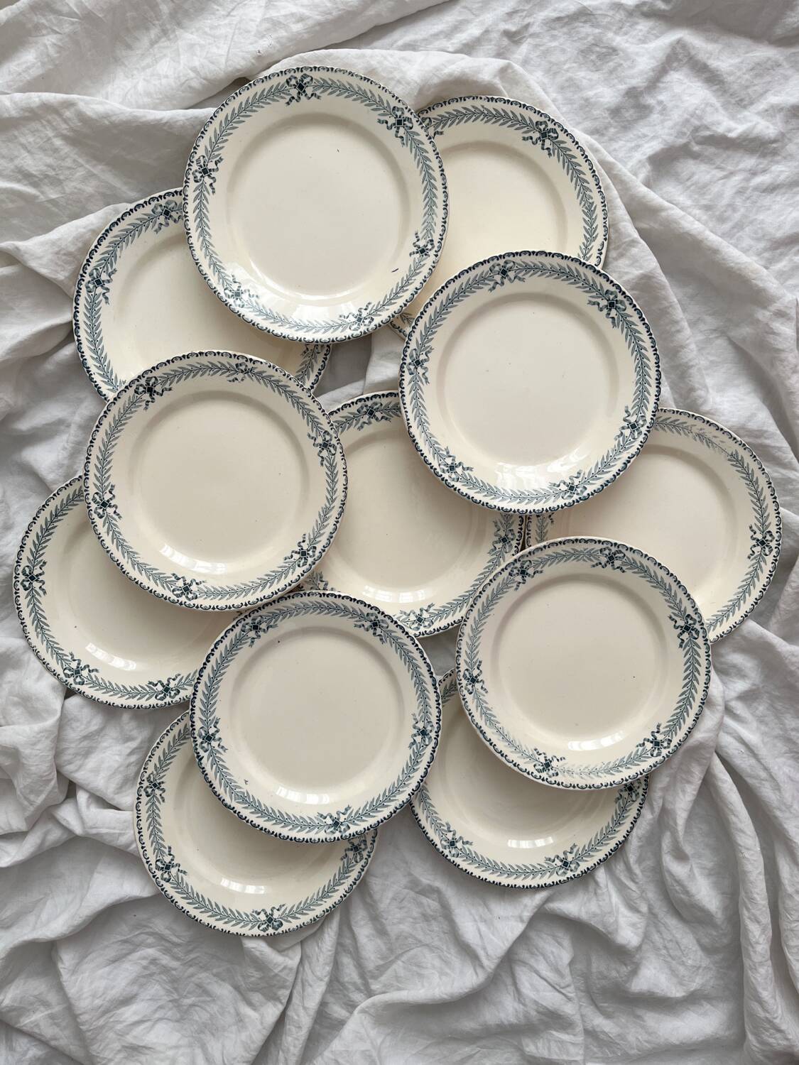 12 "Chinon" ironstone dessert plates from Choisy le Roi